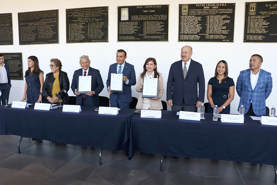 UAEM-Congreso Firma de convenio3