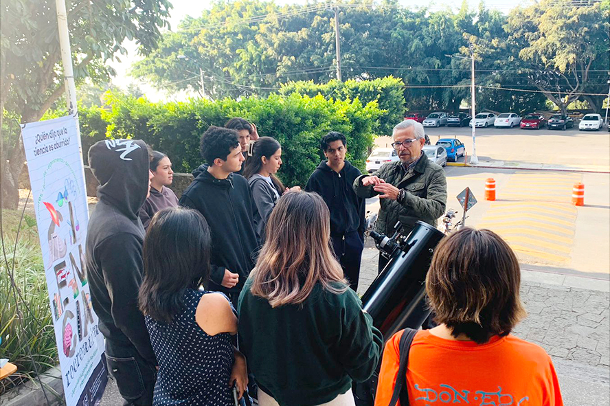 observación lunar 2