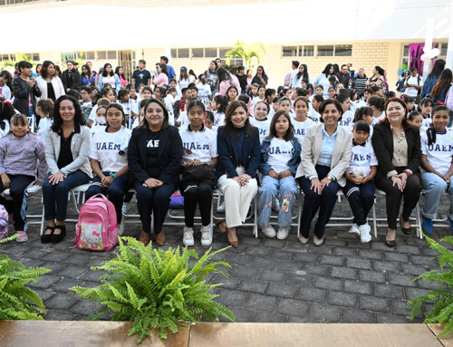 Reciben a estudiantes en el Día de la Niña y la Mujer en la Ciencia